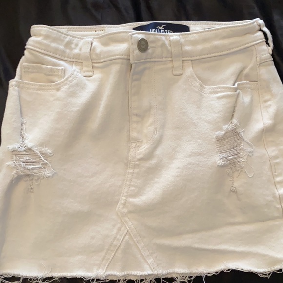 white mini denim skirt - Picture 2 of 4